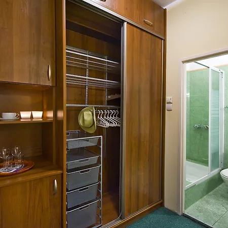 Helunia ベッド・アンド・ブレックファスト