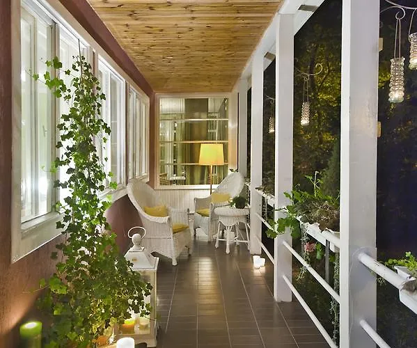 Helunia Bed & Breakfast