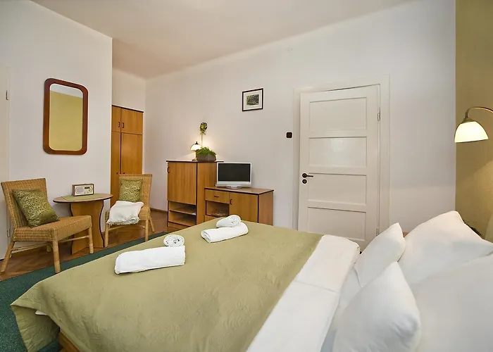 Helunia Bed & Breakfast *